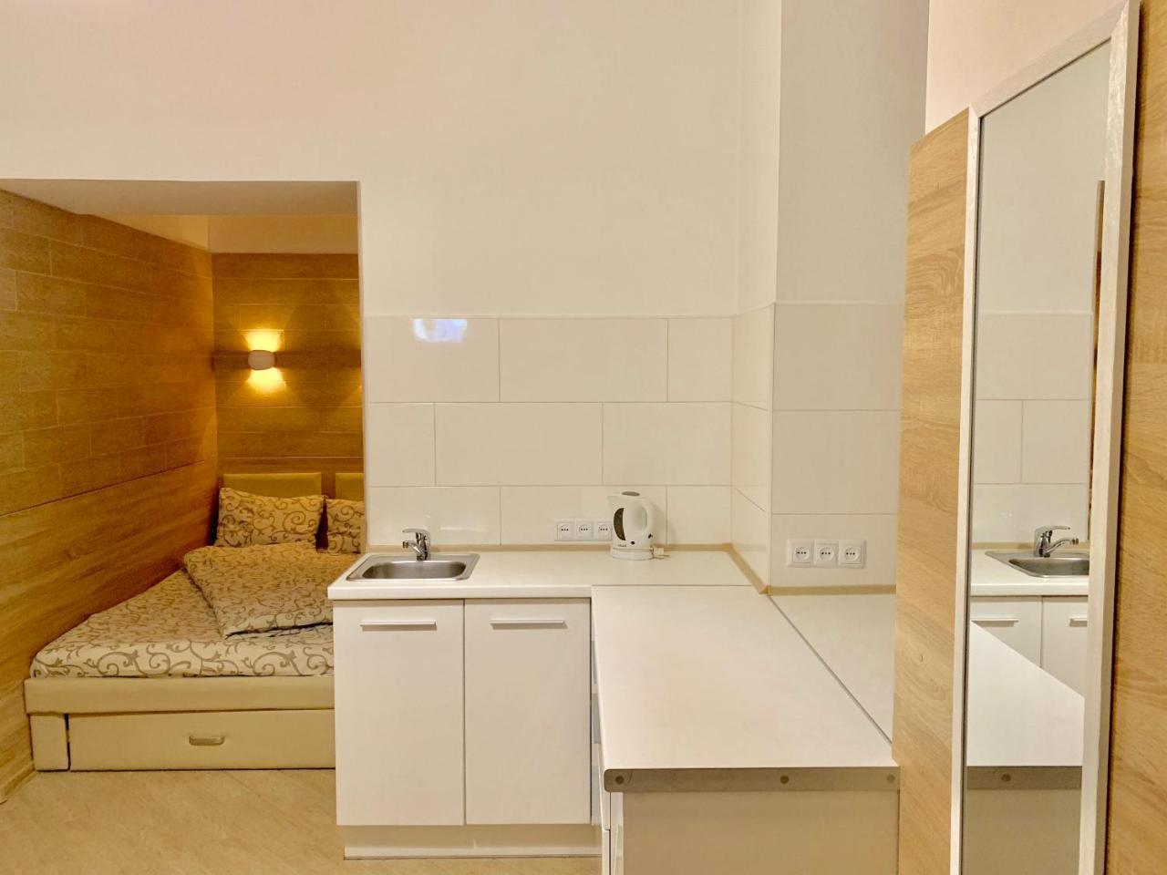 Невелика Smart Квартира В Центрі Для Пари Leopoli Esterno foto